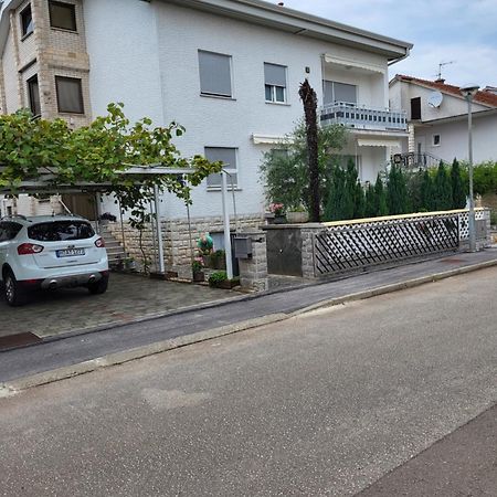 Zino Apartment Umag Exterior photo