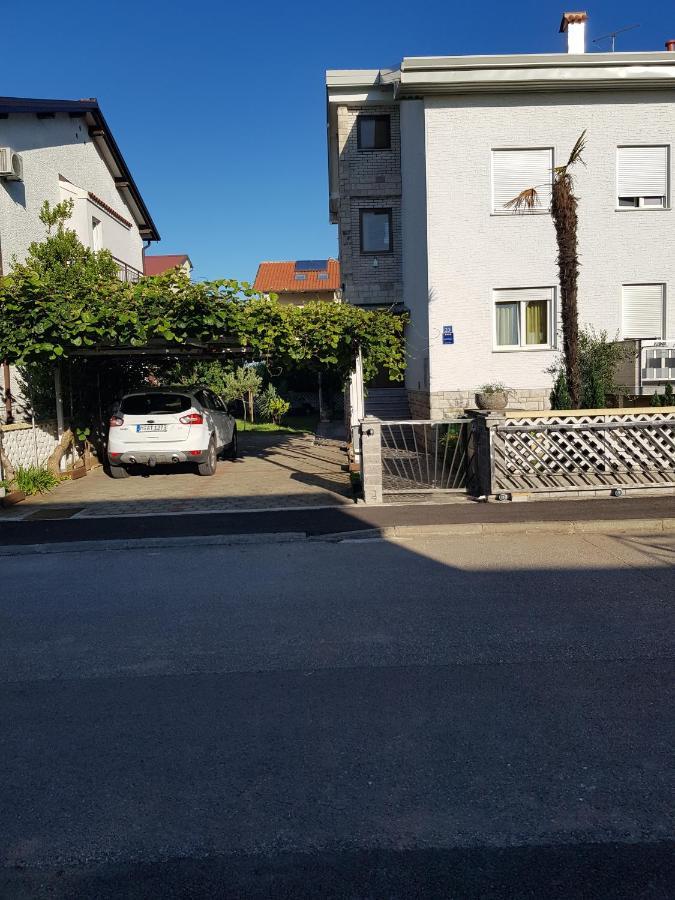 Zino Apartment Umag Exterior photo
